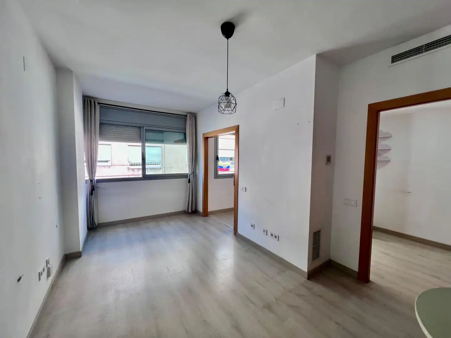 Bedroom of Attic for rent in Sabadell  with Air Conditioner, Heating and Parquet flooring