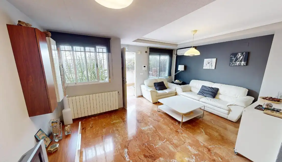 Sala d'estar de Casa o xalet en venda en Alicante / Alacant amb Aire condicionat, Calefacció i Traster