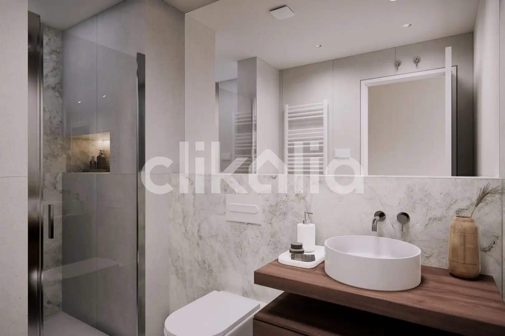 Badezimmer von Wohnung zum Verkauf in Madrid mit Klimaanlage, Heizung und Terrasse