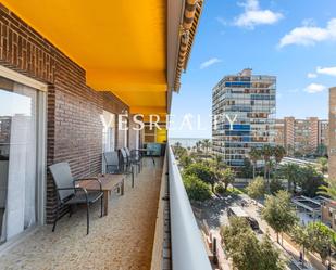Vista exterior de Pis en venda en Alicante / Alacant amb Aire condicionat, Terrassa i Balcó