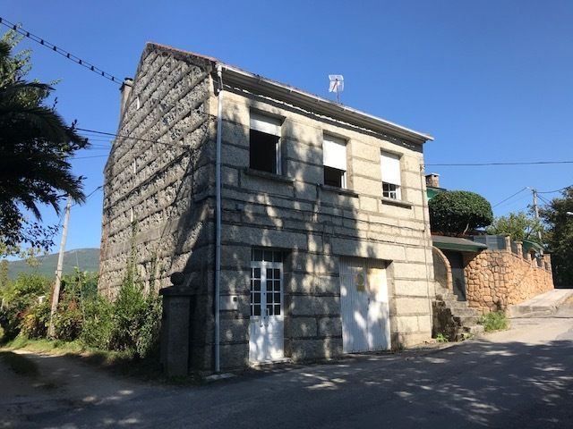 Exterior view of House or chalet for sale in Vilagarcía de Arousa  with Private garden, Terrace and Storage room