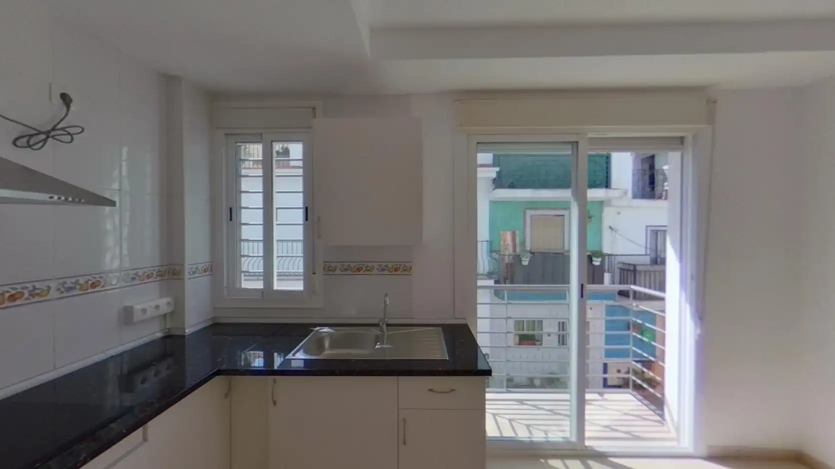 Kitchen of Study for sale in Benalmádena  with Balcony