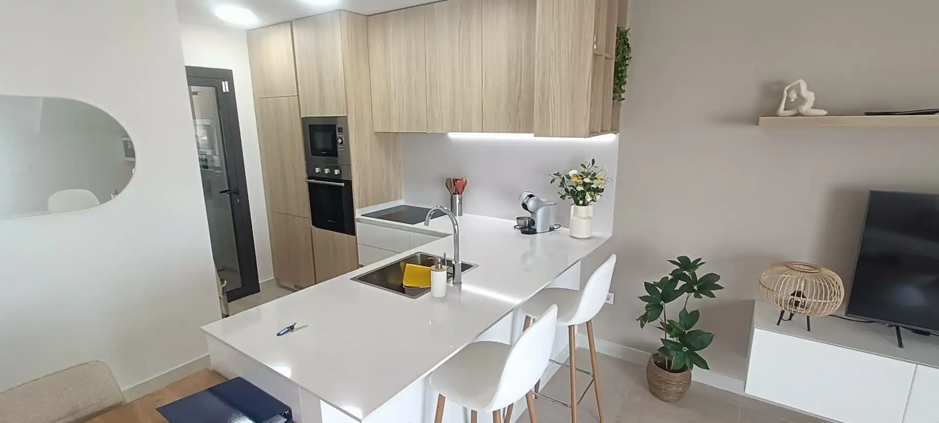 Cocina de Ático de alquiler en Torrevieja con Aire acondicionado, Calefacción y Terraza