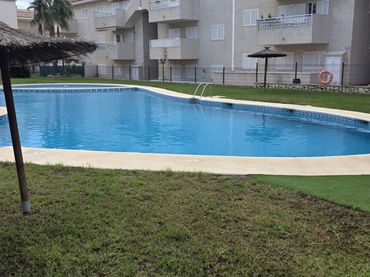 Apartamento con balcón en venta en Urbanizacion Los Collados