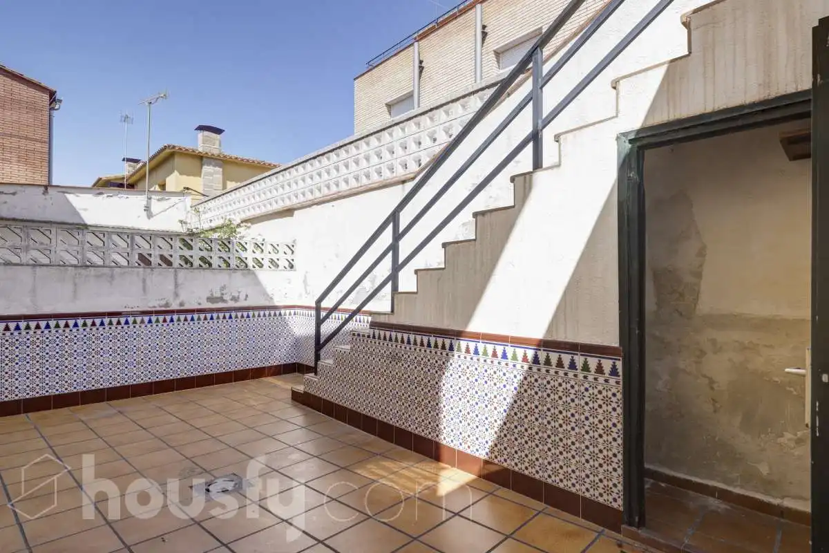 Vista exterior de Casa o xalet en venda en Premià de Mar amb Aire condicionat, Calefacció i Terrassa