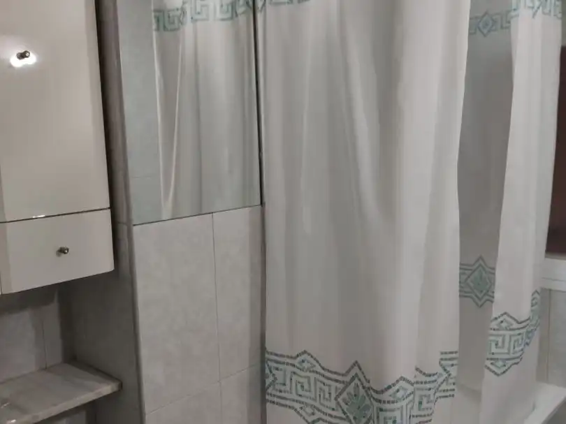 Badezimmer von Wohnung zur Miete in Ciudad Real mit Heizung, Möbliert und Waschmaschine