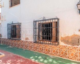 Vista exterior de Casa adosada en venda en Orihuela amb Terrassa, Traster i Balcó