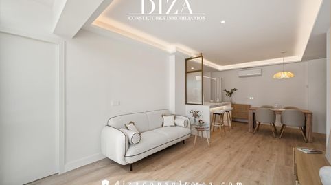 Foto 3 de Piso de alquiler en De Sinesio Delgado, Almenara -Ventilla, Madrid Capital