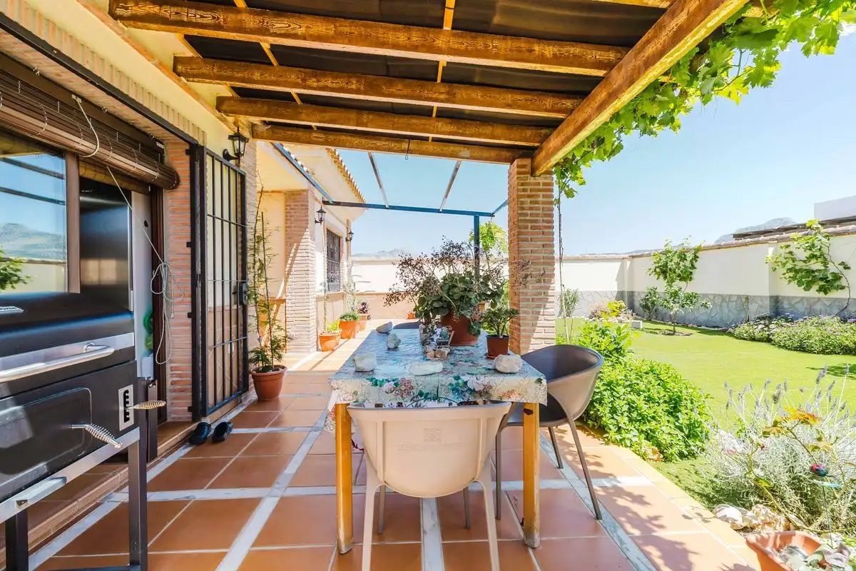 Casa amb terrassa en venda a Calle Avenida de los Pradillos, imagen 4