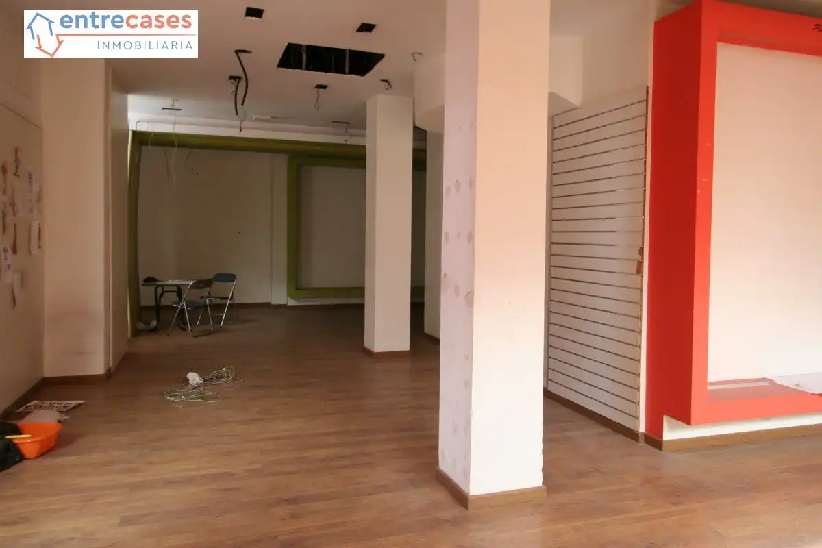 Business premises to rent in La Vall d'Uixó, imagen 2