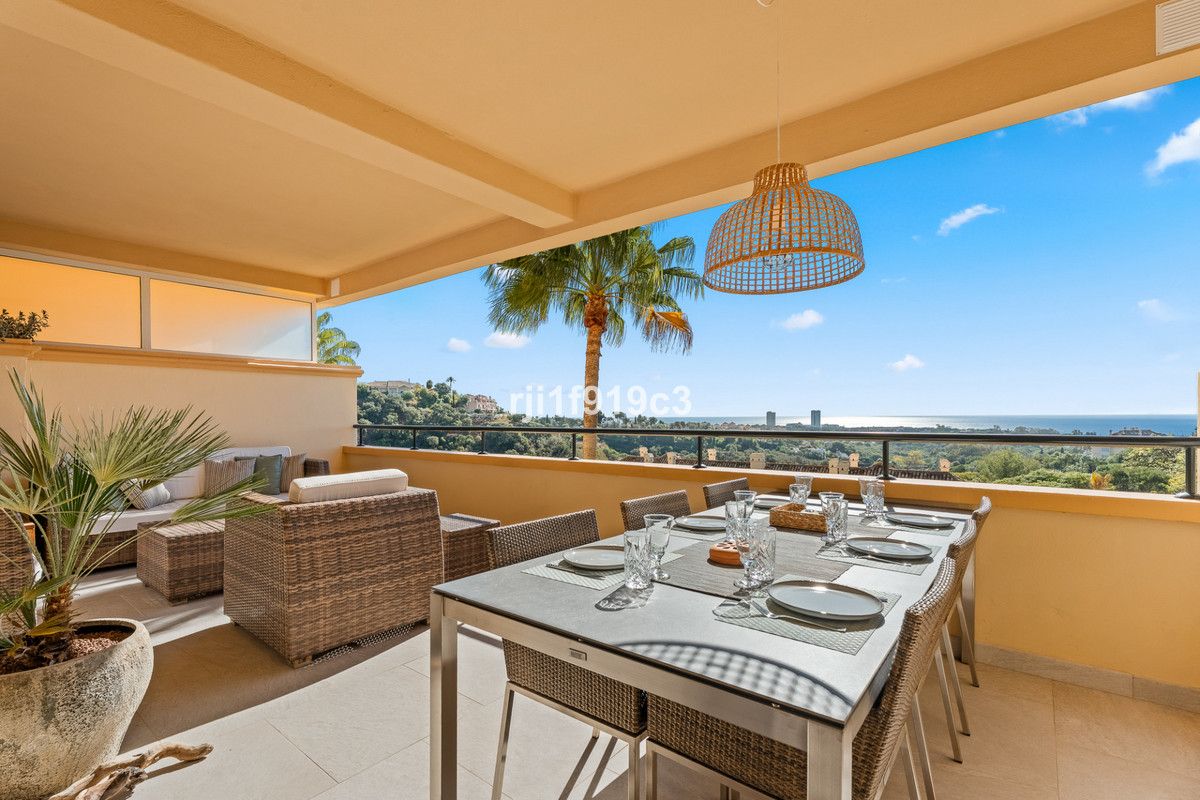 Terrassa de Apartament en venda en Marbella amb Aire condicionat, Calefacció i Moblat