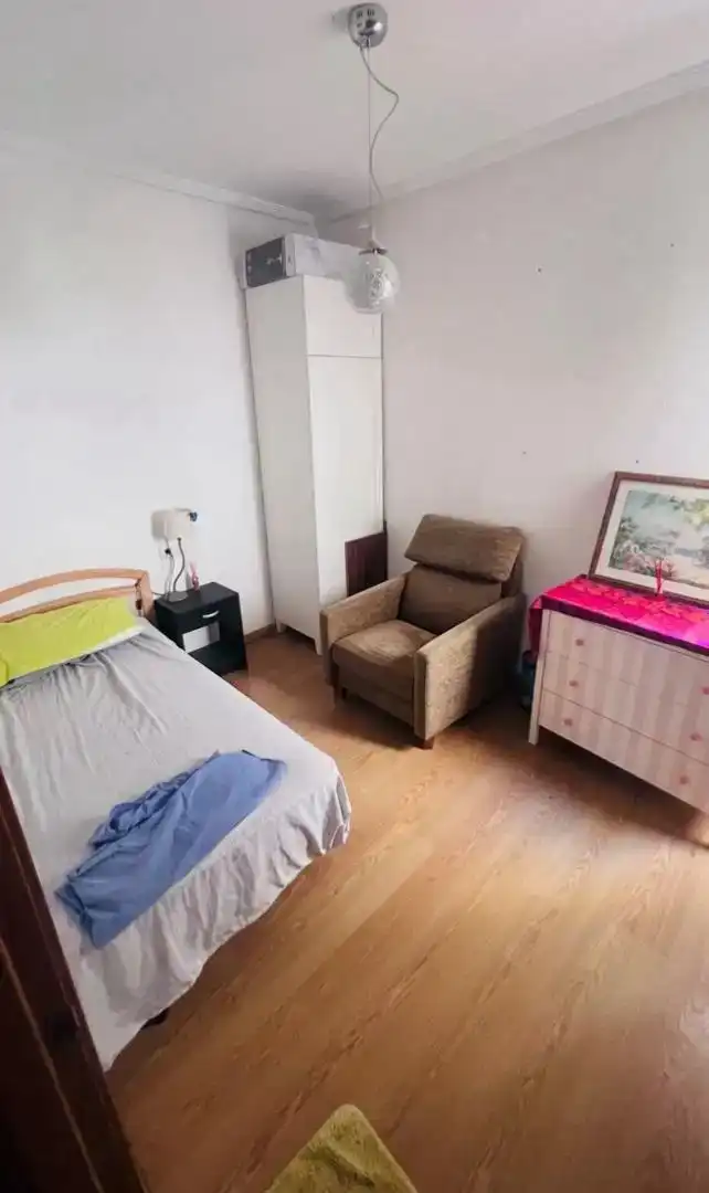 Habitación de Apartamento de alquiler en Elche / Elx con Trastero, Amueblado y Balcón