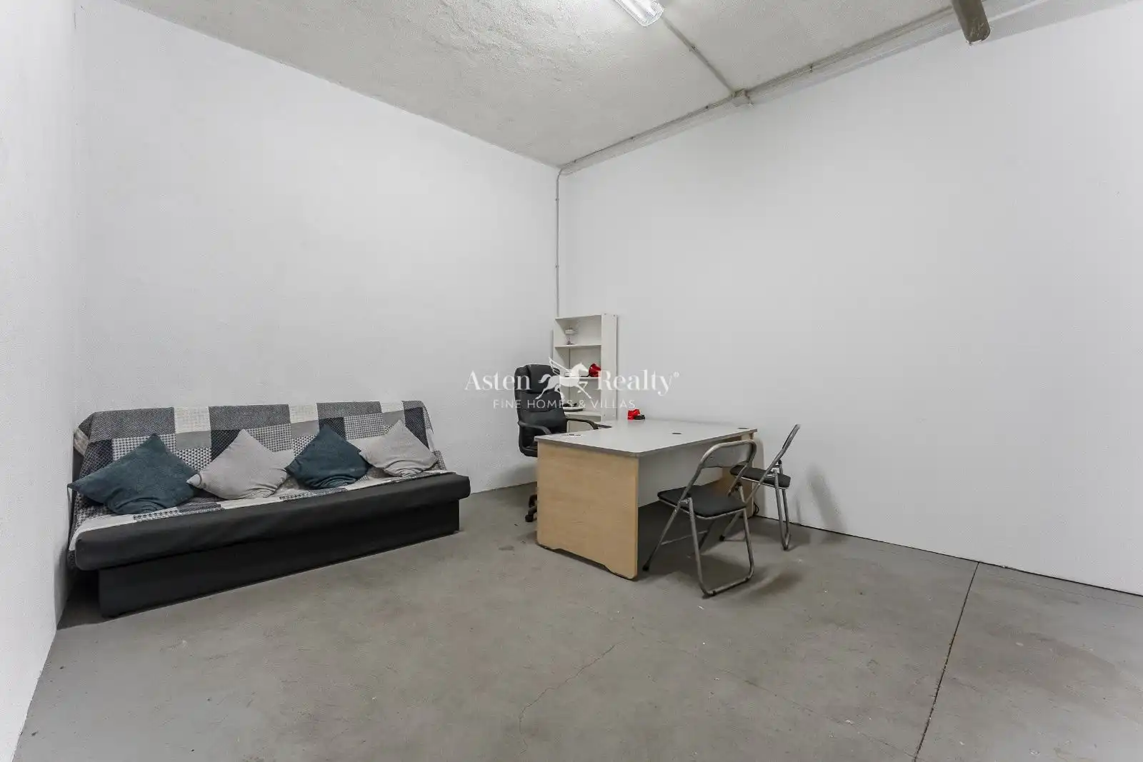 Office for sale in Adeje
