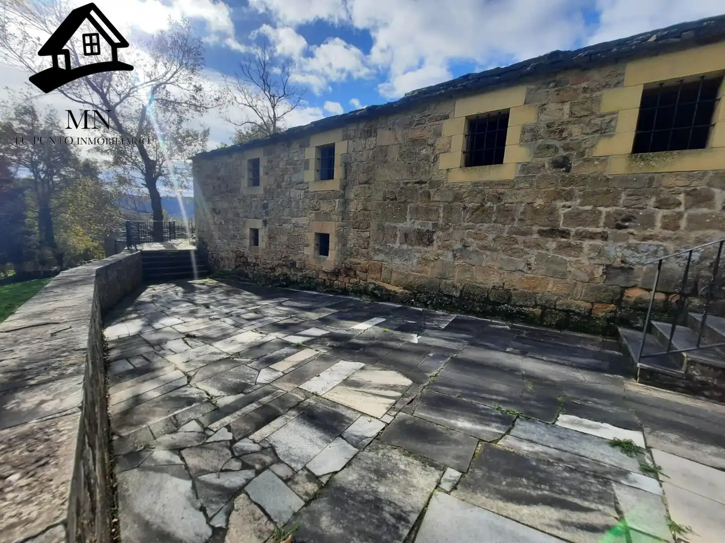 Finca rústica en venda a Luena