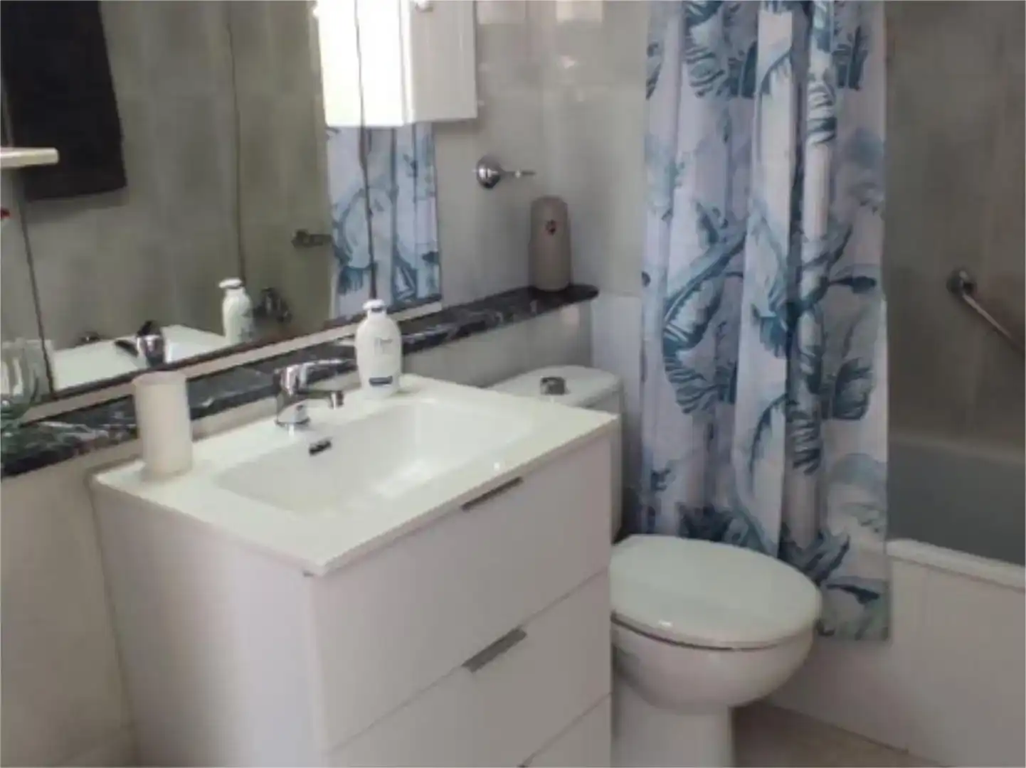 Badezimmer von Wohnungen zur Miete in Adeje mit Schwimmbad, Möbliert und Balkon