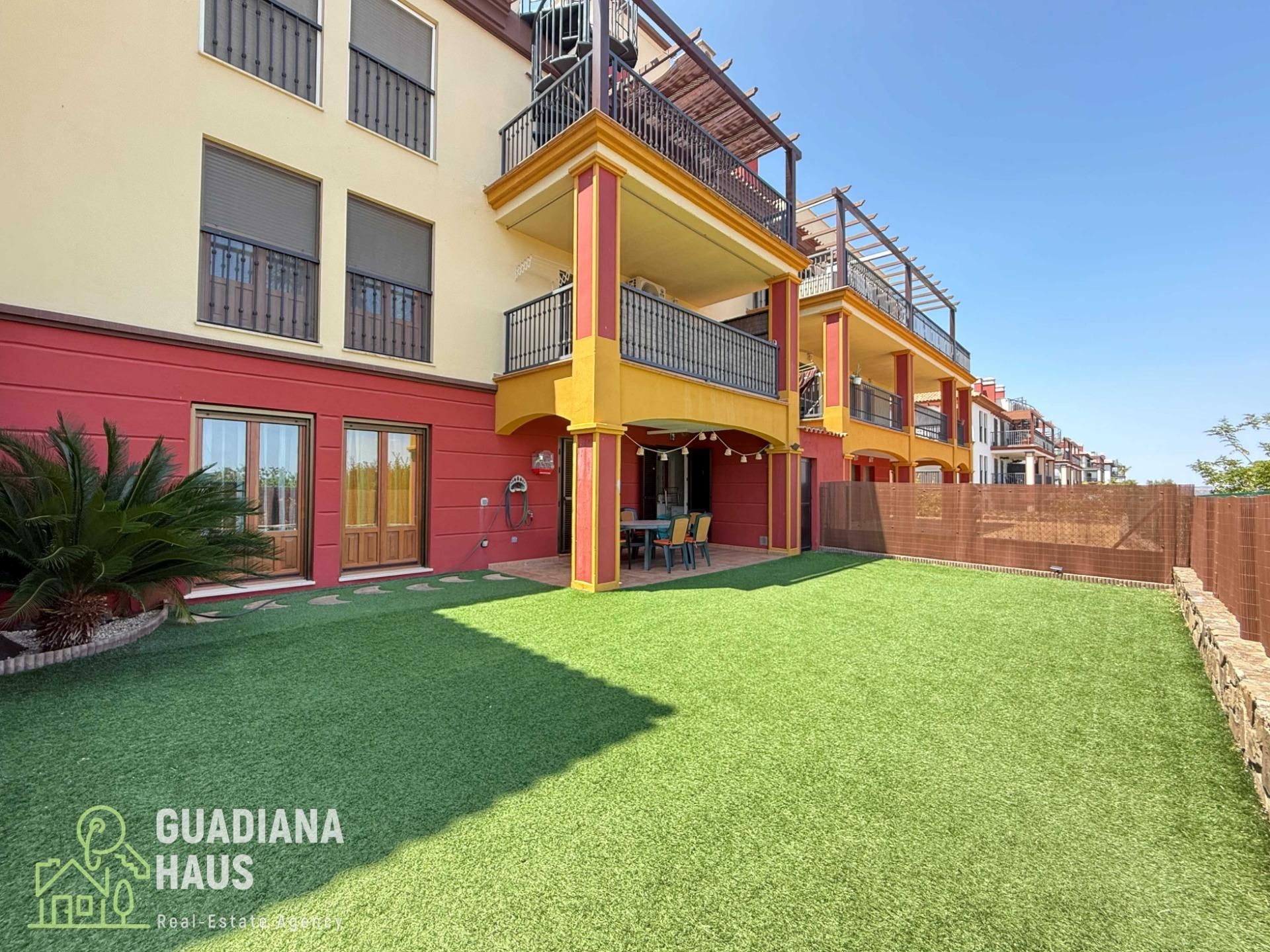 Vista exterior de Planta baixa en venda en Ayamonte amb Jardí privat, Terrassa i Traster