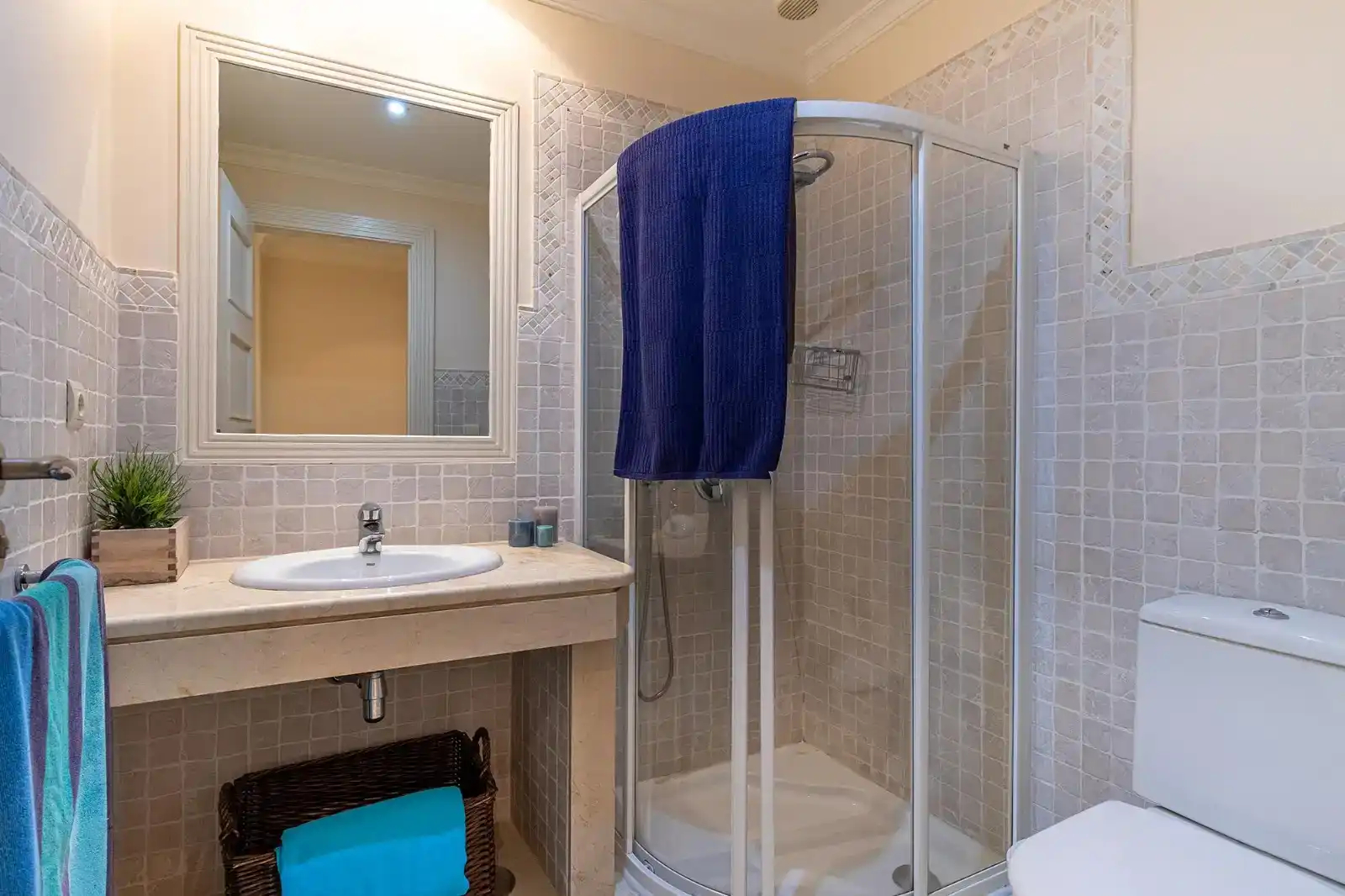 Badezimmer von Wohnung zur Miete in Altea mit Klimaanlage, Privatgarten und Abstellraum