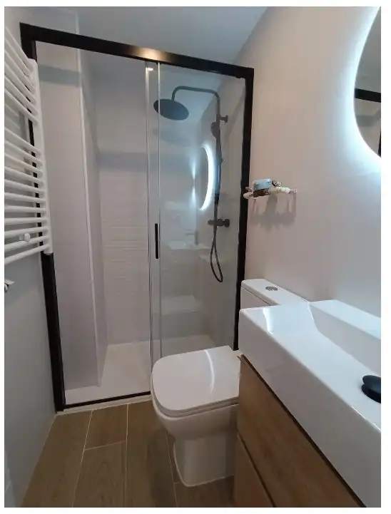 Bathroom of Flat for sale in Zaragoza  with Heating