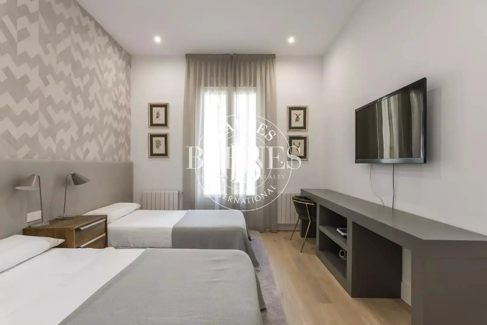Schlafzimmer von Wohnung zur Miete in Madrid mit Klimaanlage, Heizung und Abstellraum