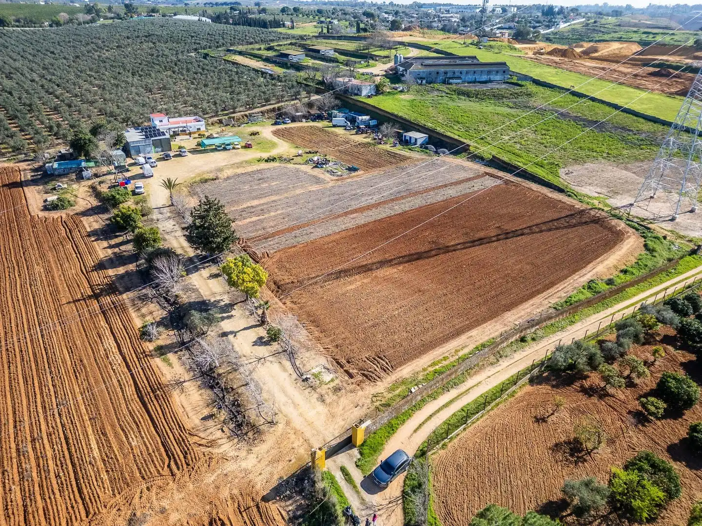 Finca rústica en venda en Alcalá de Guadaira amb Aire condicionat i Piscina