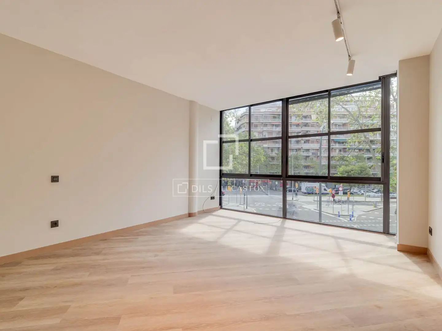 Exterior view of Flat for rent in Barcelona  with Air Conditioner and Parquet flooring