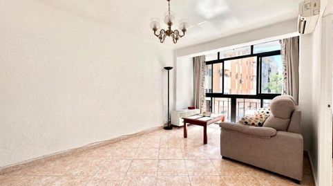 Piso SuarezMartinez de la Rosa, buen tamaño y luminoso.