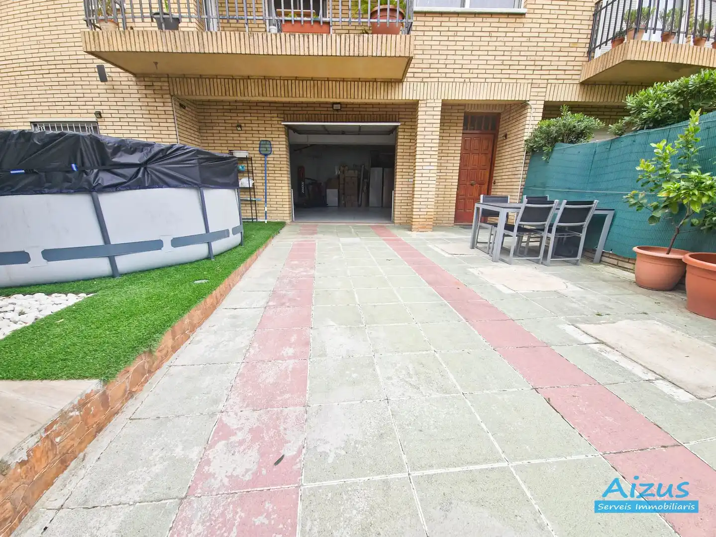 Casa adosada en venda en Ripollet amb Aire condicionat, Calefacció i Forn