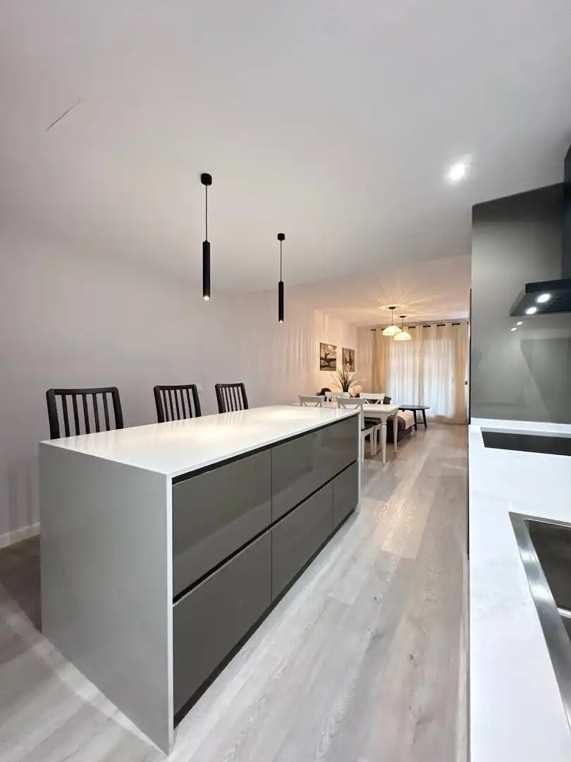 Küche von Wohnung zur Miete in Jerez de la Frontera mit Klimaanlage, Heizung und Privatgarten