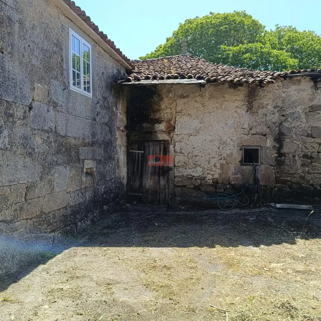Exterior view of Country homes for sale in Monterroso