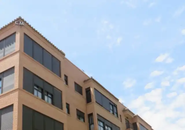 Vista exterior de Piso en venta en Xirivella