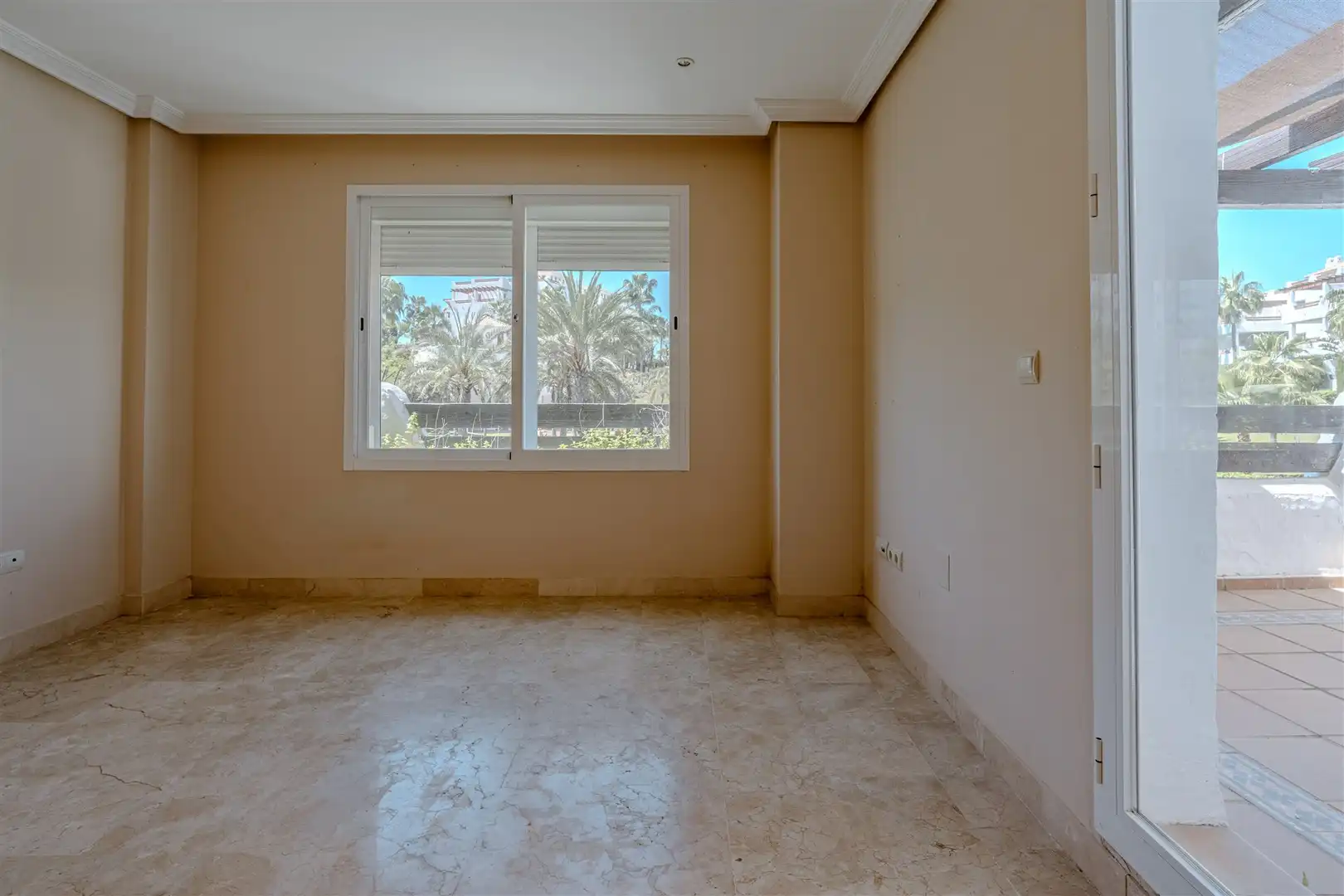 Dormitori de Casa o xalet en venda en Estepona