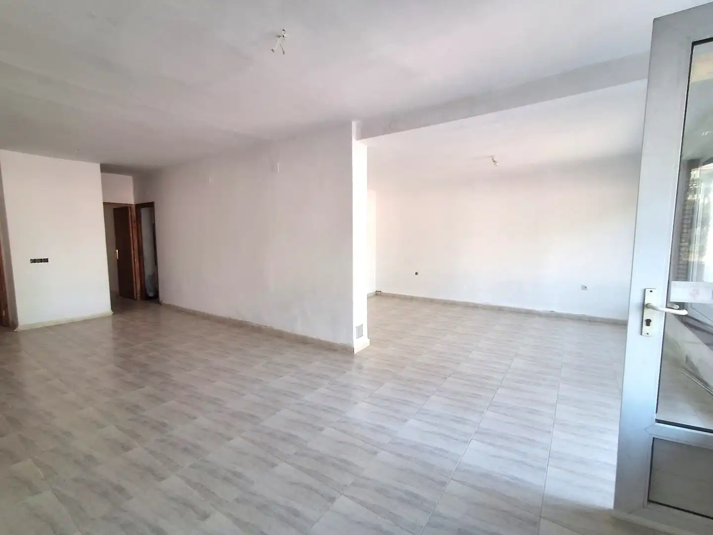 Commercial properties for sale in Mont-roig del Camp  with Terrace