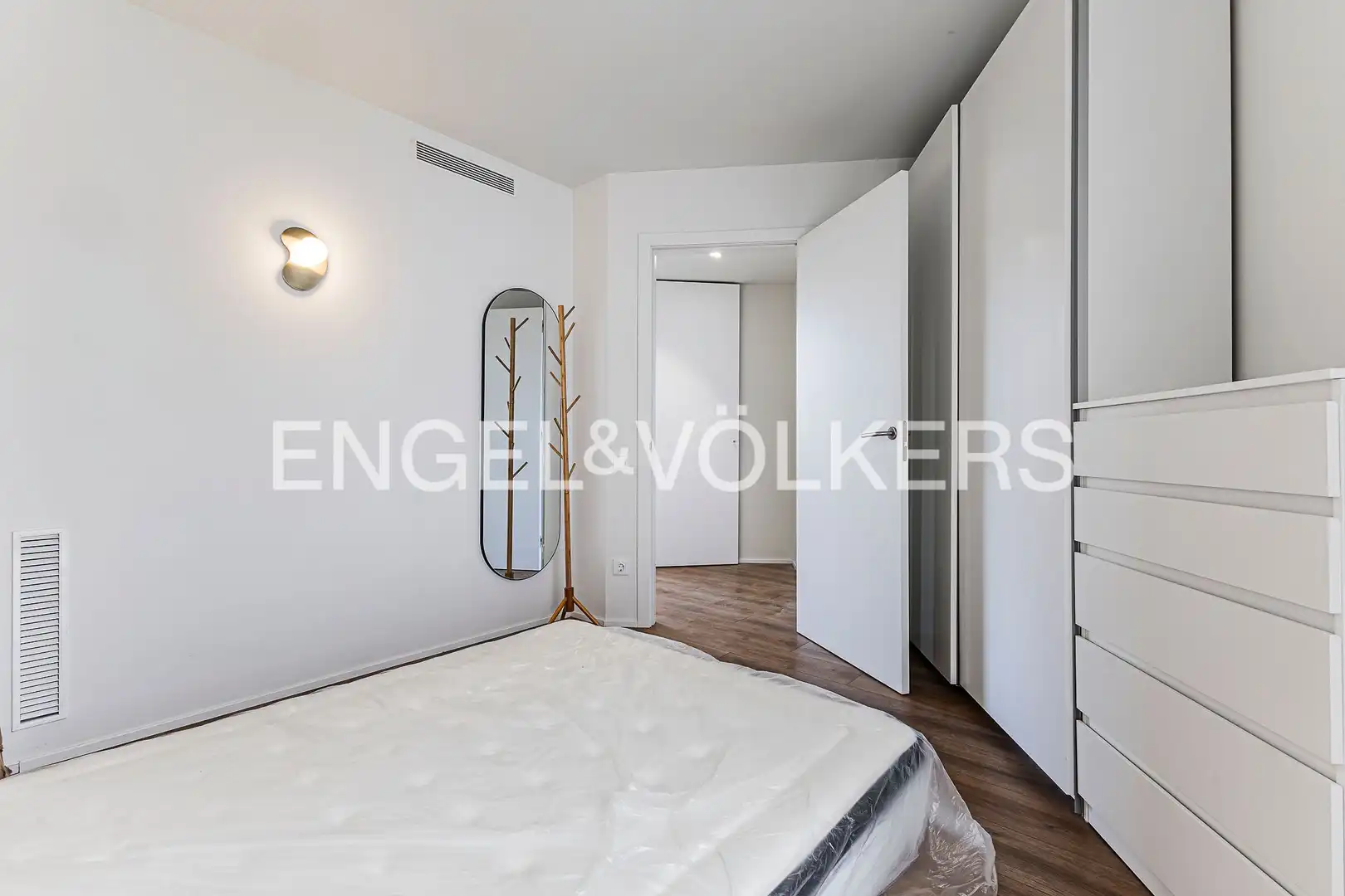Bedroom of Duplexes for rent in Barcelona  with Air Conditioner, Heating and Private garden
