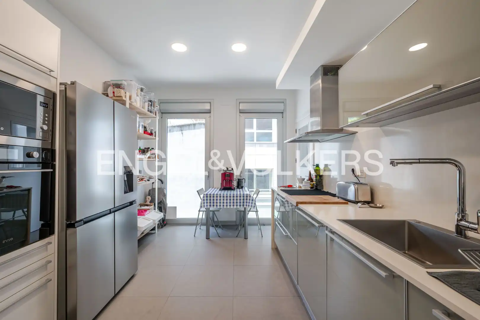 Cuina de Dúplex en venda en Donostia - San Sebastián  amb Aire condicionat, Calefacció i Parquet