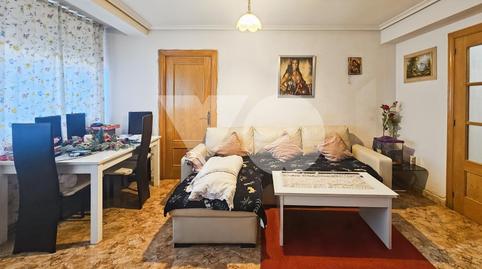 Foto 4 de Planta baixa en venda a Rendición de Breda, Abrantes, Madrid