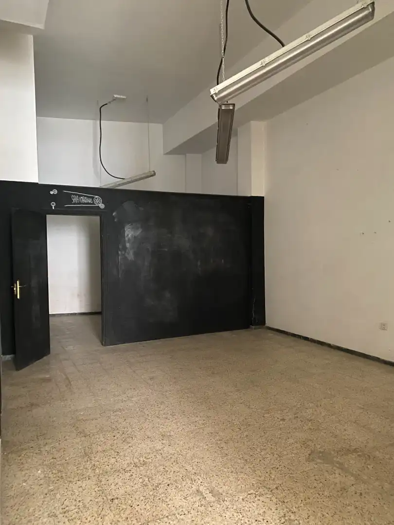 Gewerbefläche zum Verkauf in Calle Padre Anchieta 19, imagen 2