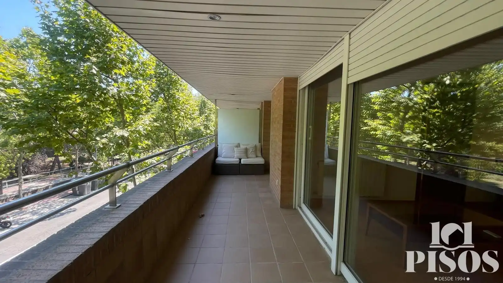Terraza de Piso de alquiler en Sant Cugat del Vallès con Calefacción, Parquet y Terraza