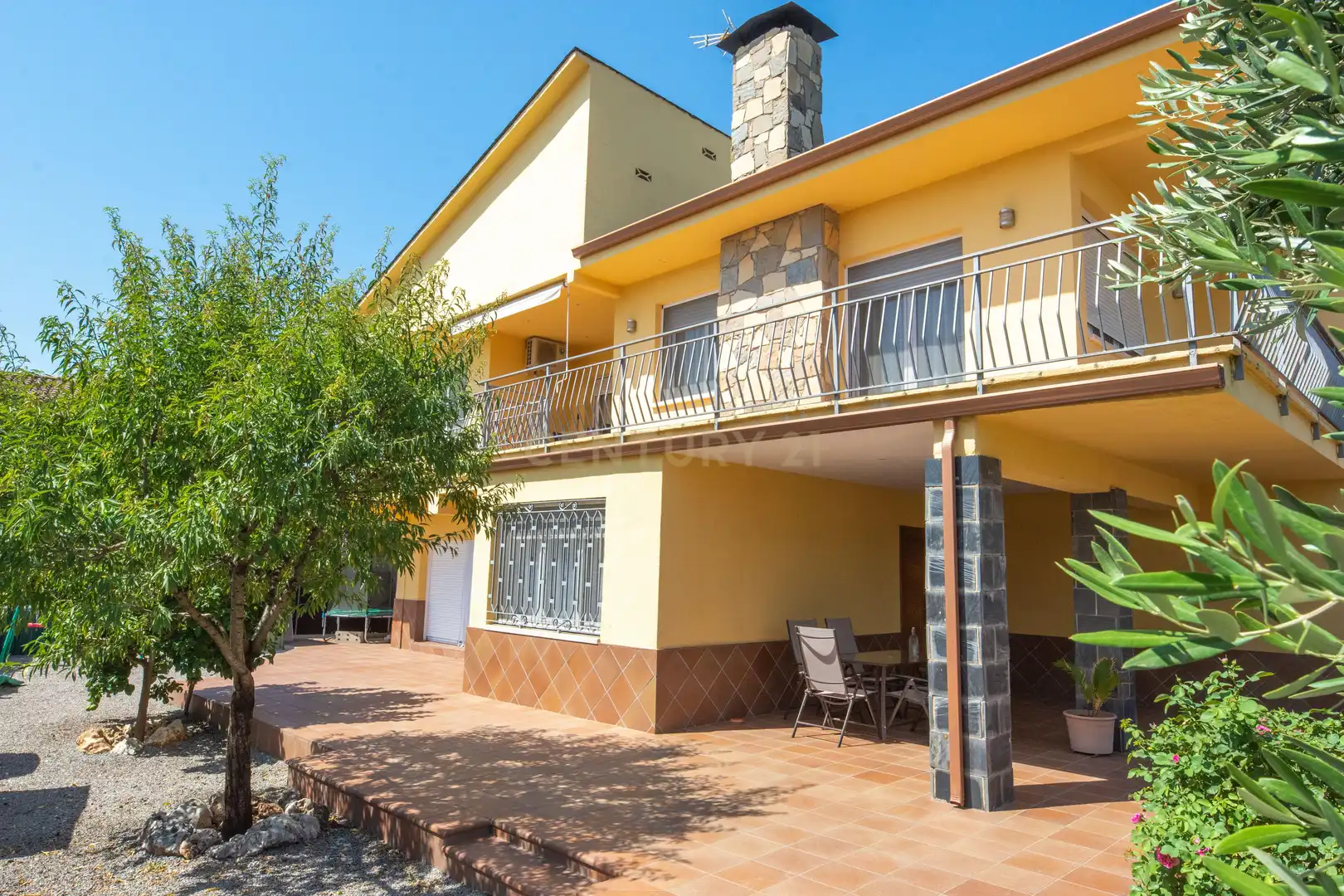 Vista exterior de Casa o chalet en venta en Caldes de Montbui con Aire acondicionado, Jardín privado y Balcón