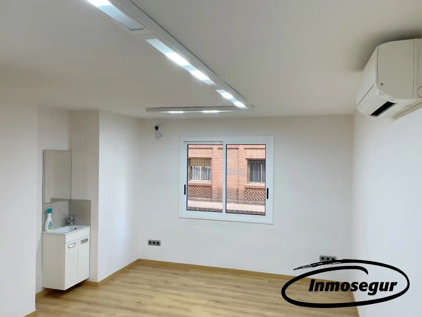 Business premises for sale in Carrer de Barcelona 39, imagen 11
