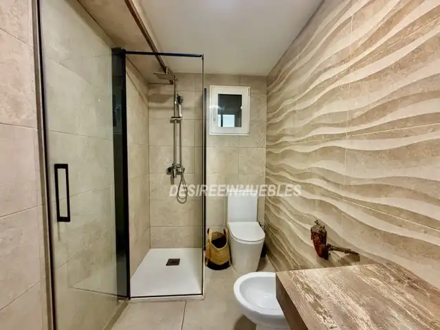 Baño de Piso en venta en Valencia con Aire acondicionado, Calefacción y Parquet