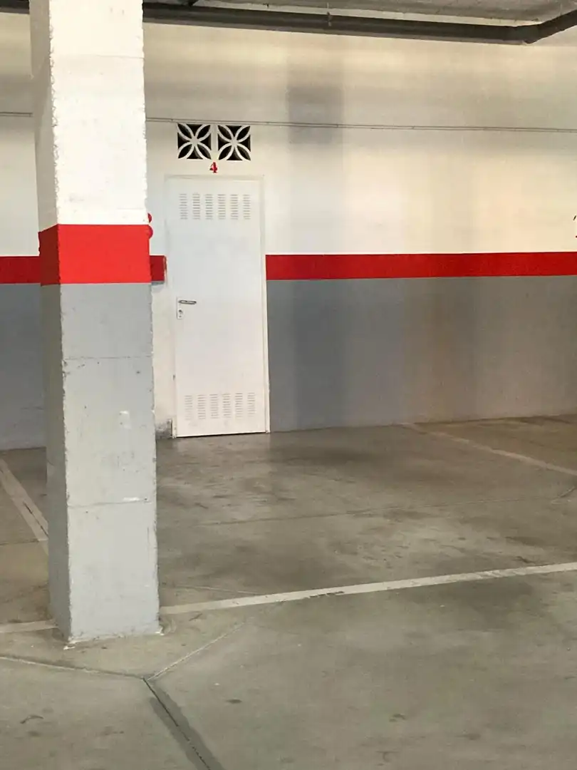 Piso en venta en Vélez-Málaga con Aire acondicionado, Terraza y Trastero