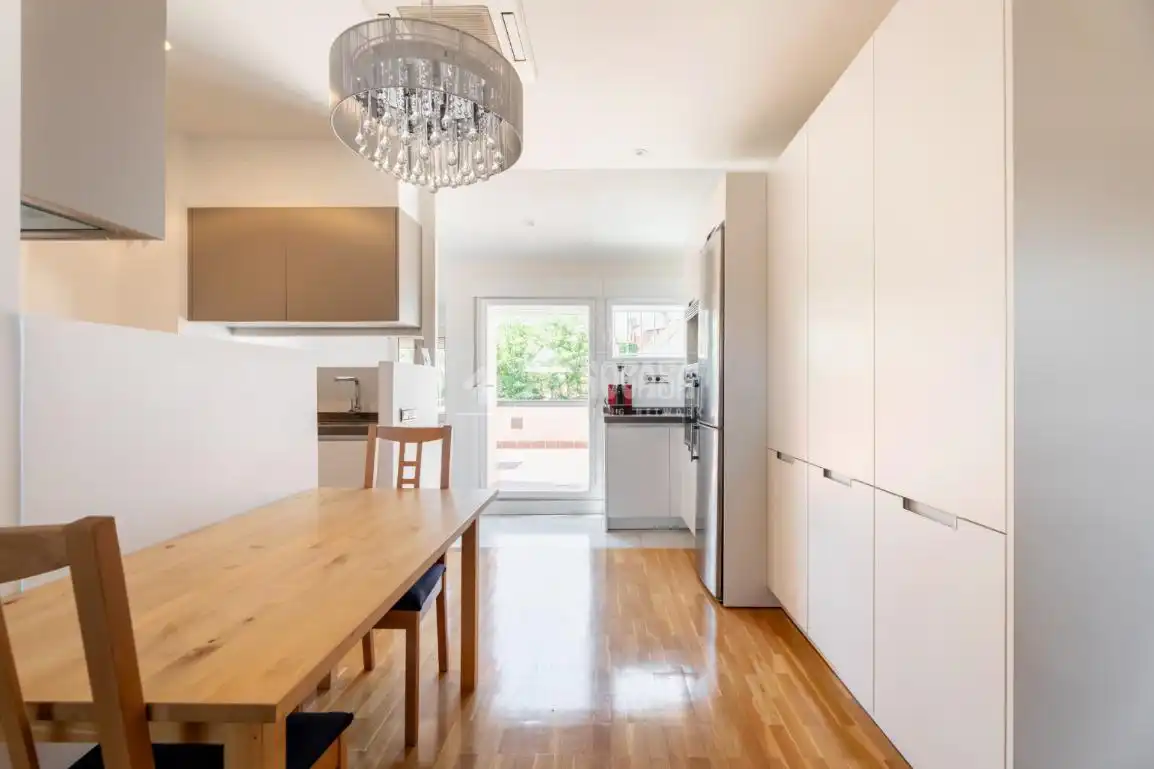 Kitchen of Flat for sale in Torrelodones  with Air Conditioner, Heating and Terrace