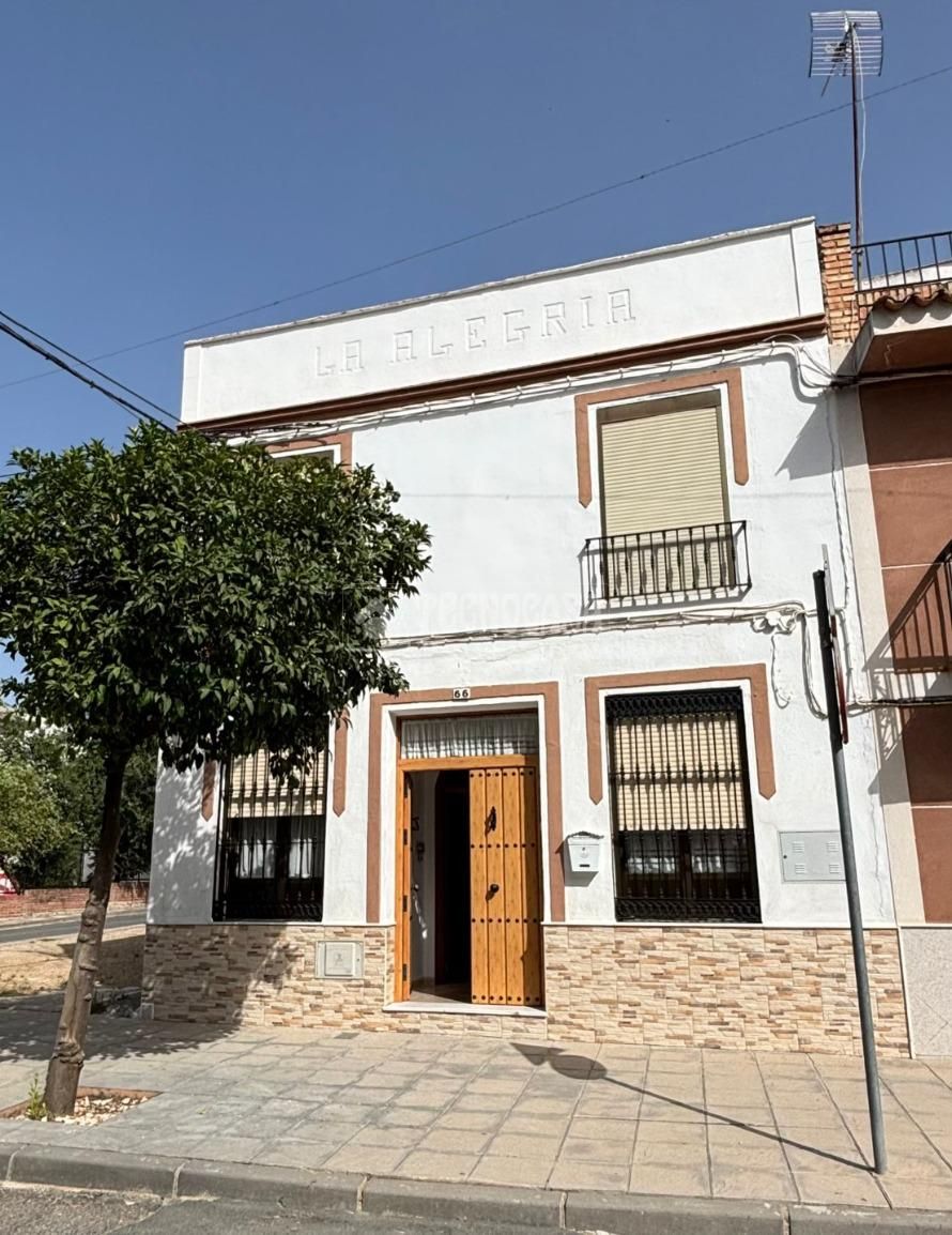 Exterior view of House or chalet for sale in  Córdoba Capital  with Air Conditioner