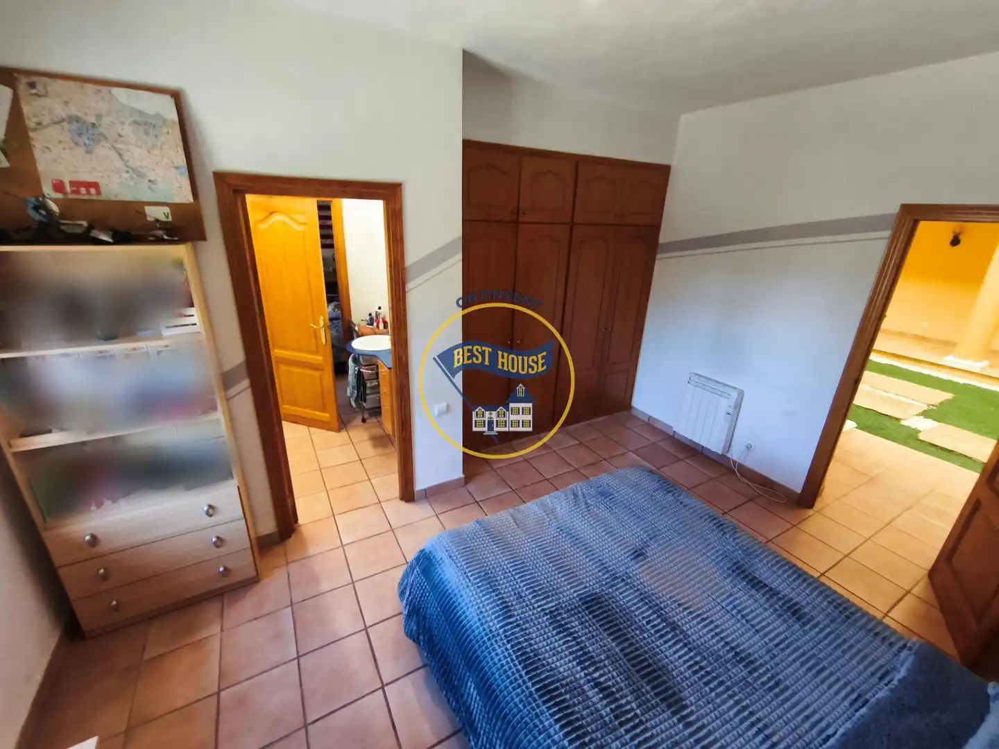 Dormitori de Casa o xalet en venda en Ontinyent amb Jardí privat i Piscina
