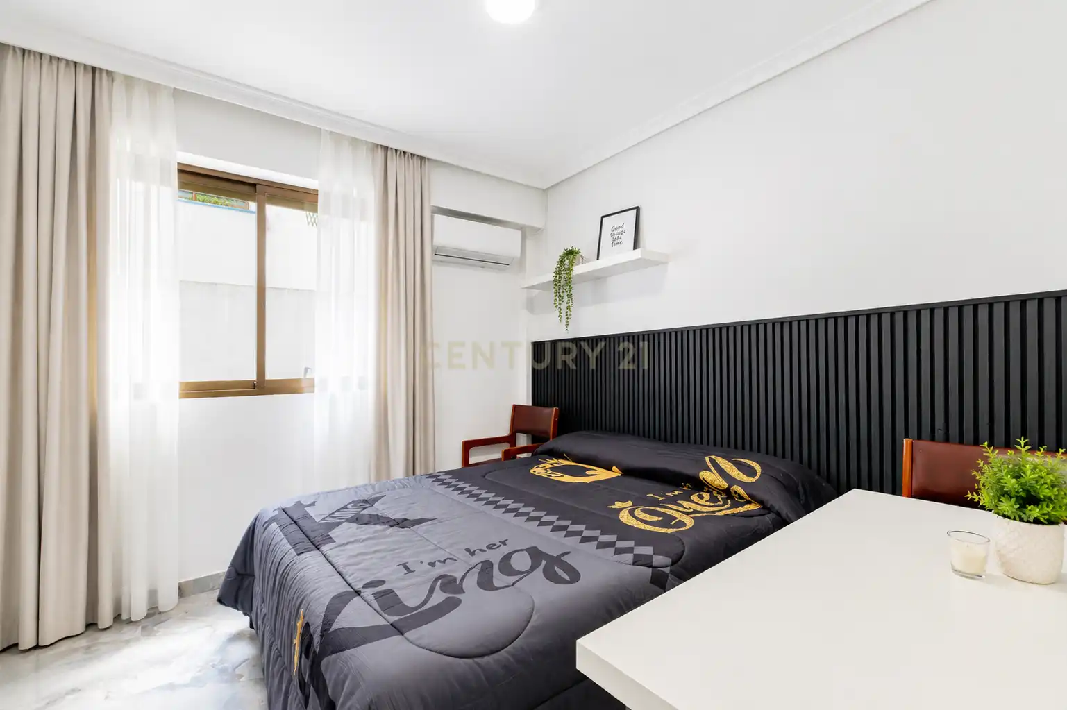 Bedroom of Flat for sale in Alzira  with Air Conditioner