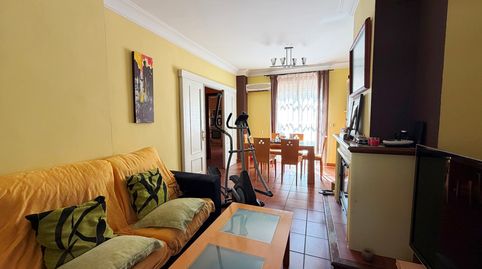 Foto 4 de Casa adosada en venta en Calle Enrique Granados, 2, Campillos, Málaga