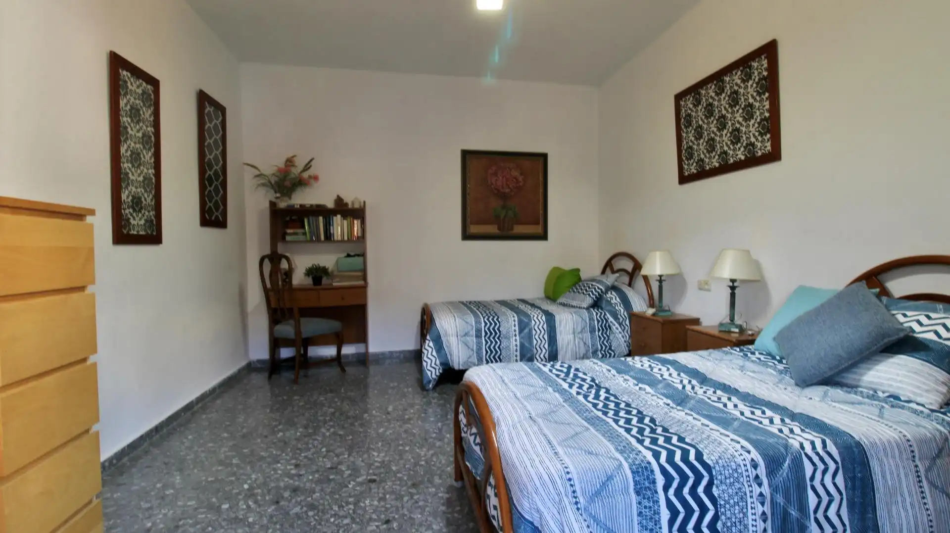 Casa aparellada amb terrassa en venda a Calle de la Gloria, imagen 60