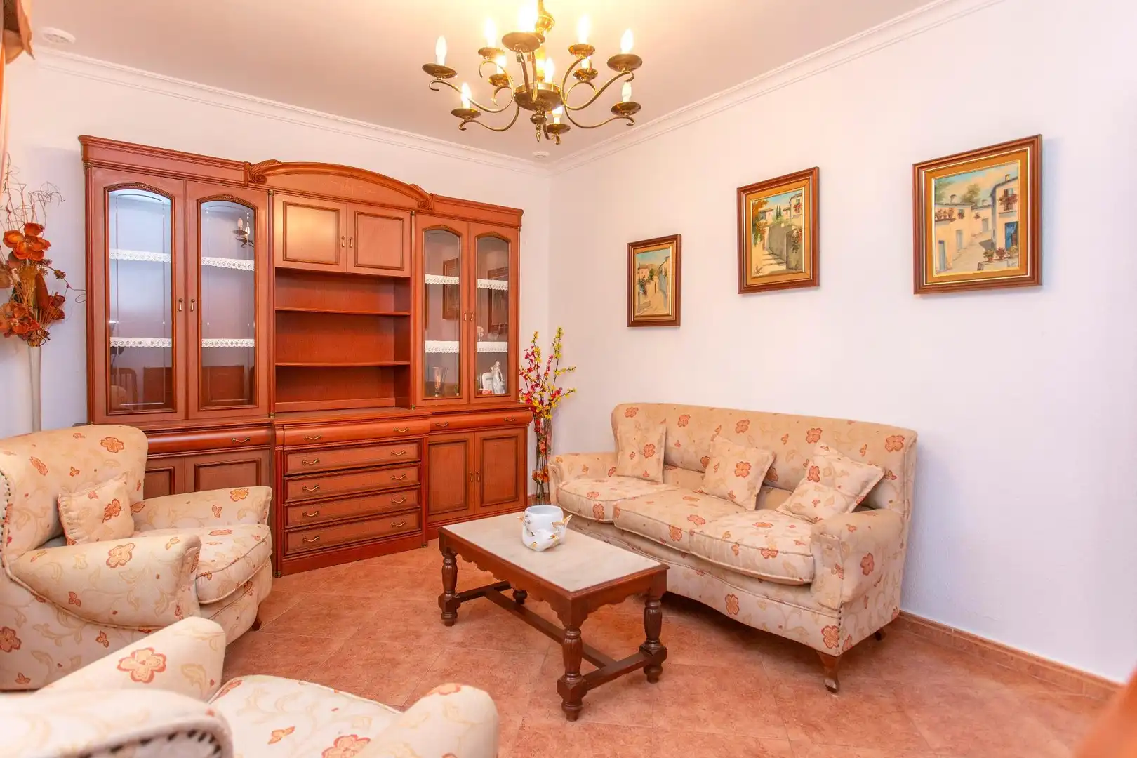 Sala d'estar de Casa o xalet en venda en Jerez de la Frontera amb Terrassa, Traster i Moblat