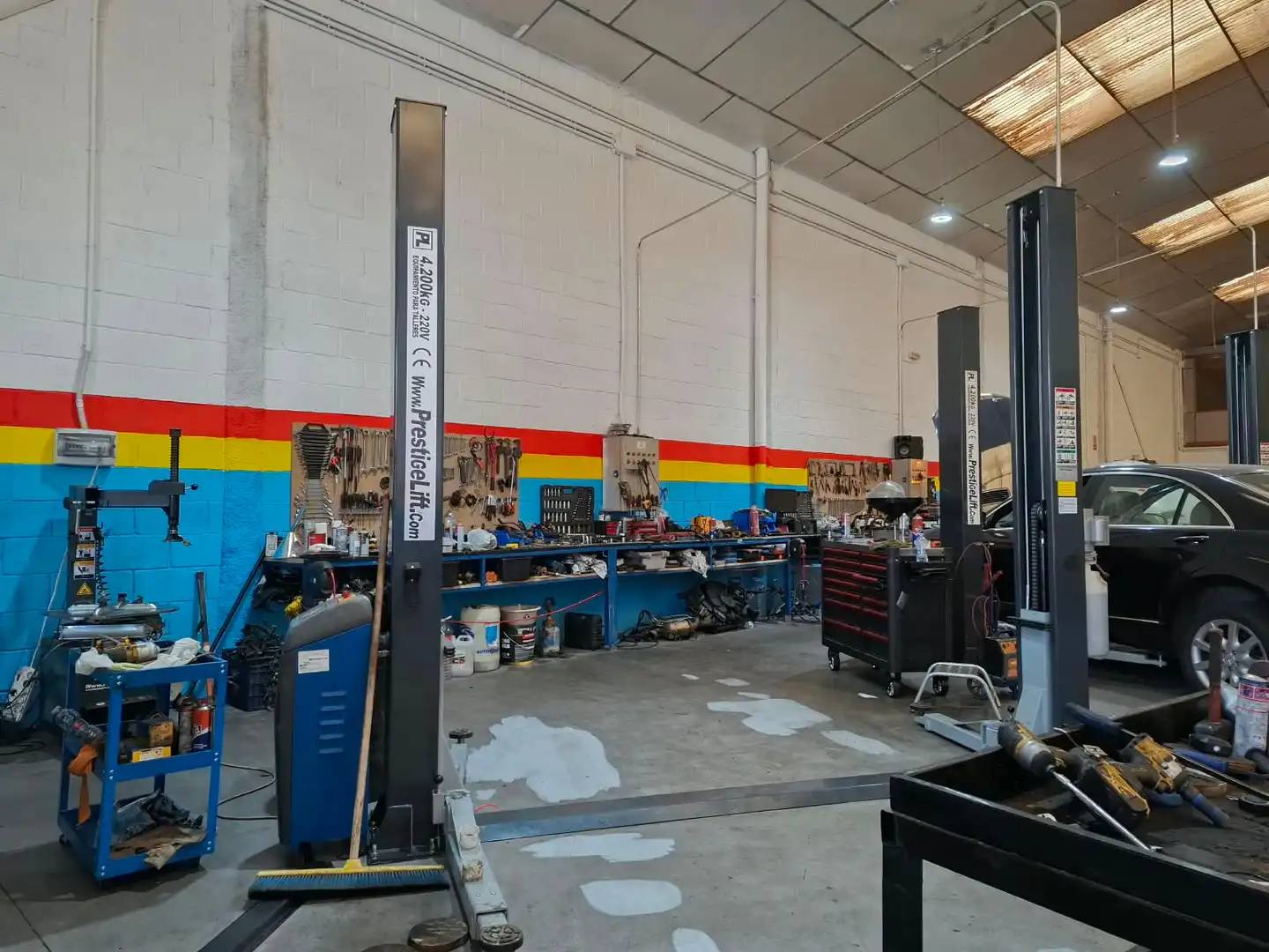 Industrial building to rent in Carrer del Mar Negre 20 12006, imagen 7