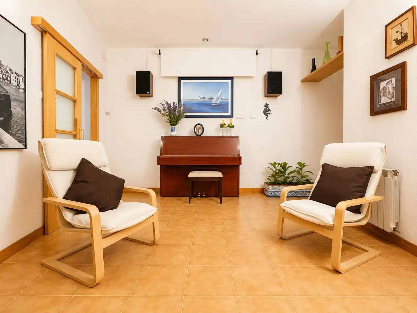 Sala d'estar de Casa adosada en venda en Mataró amb Aire condicionat, Calefacció i Parquet